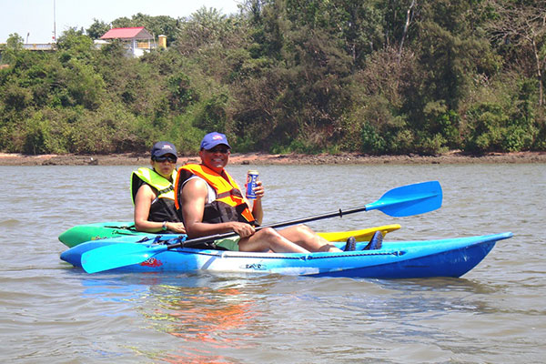 Dandeli packages